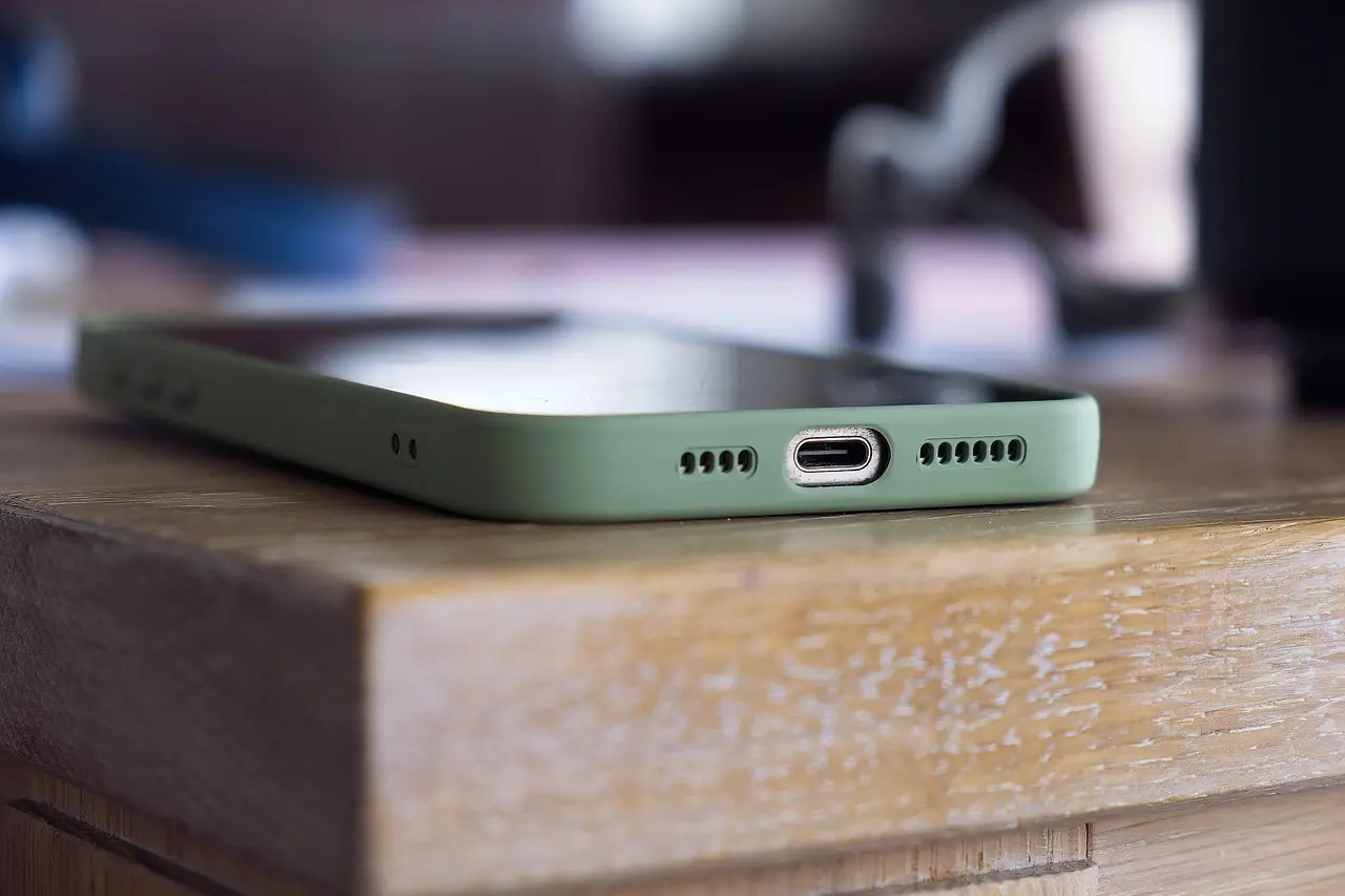 Er det sikkert at svare på telefonnummer 63105988?